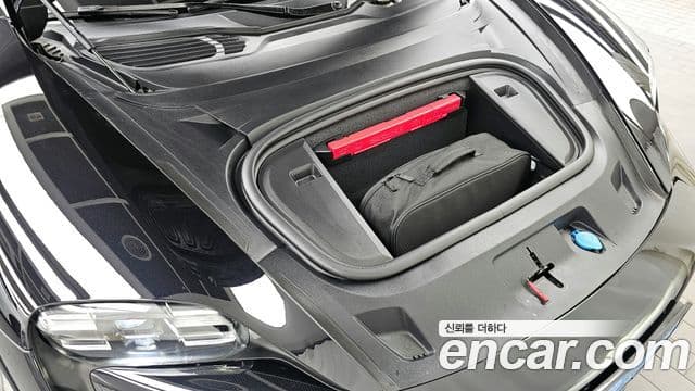 Porsche Taycan 2024 — Şəkil 12/20