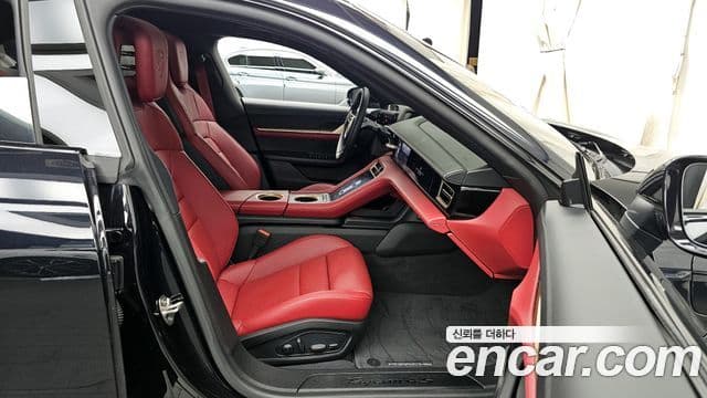 Porsche Taycan 2024 — Şəkil 14/20