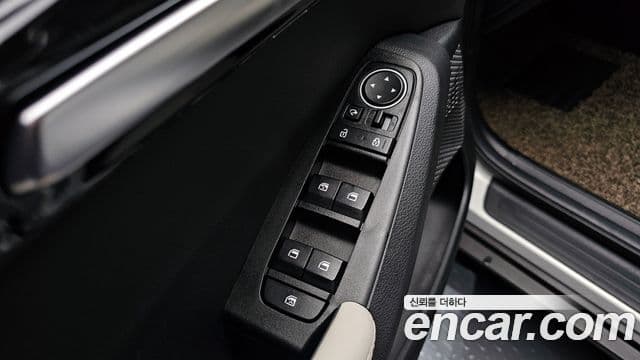 Kia Seltos 2022 — фото 14 из 20