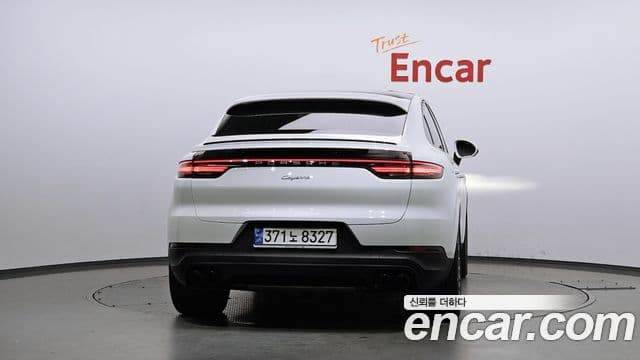 Porsche Cayenne 2023 — Şəkil 4/20