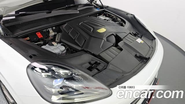 Porsche Cayenne 2023 — Şəkil 6/20