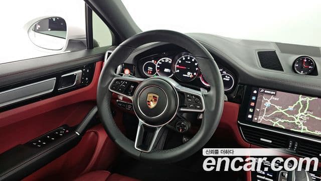 Porsche Cayenne 2023 — Şəkil 13/20