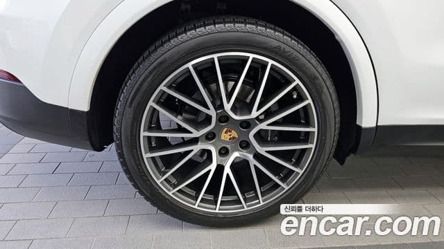 Porsche Cayenne 2020 — фото 5 из 20