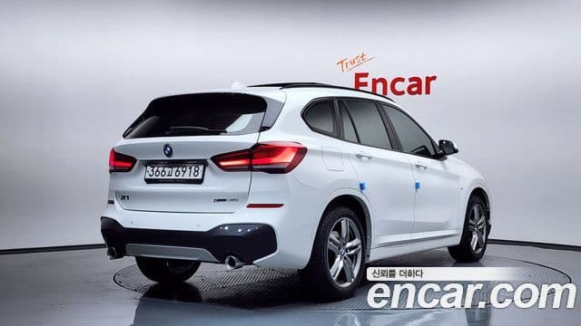 BMW X1 2022 — Şəkil 6/20