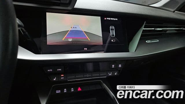 Audi A3 2023 — ფოტო 15/20