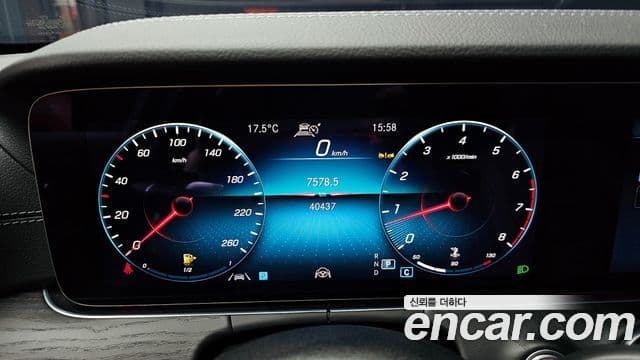 Mercedes-Benz E-Class 2022 — Şəkil 8/20