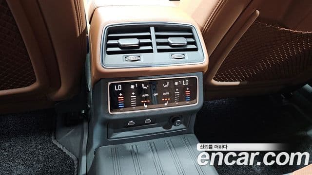 Audi A6 2023 — Şəkil 17/20