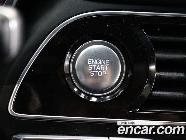 Genesis G70 2019 — Şəkil 13/20