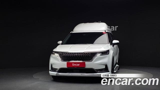 Kia Carnival 2023 — Фото 3/20