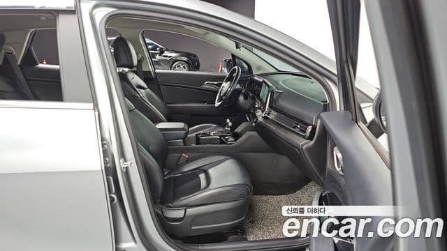 Kia Sportage 2021 — Фото 12/20
