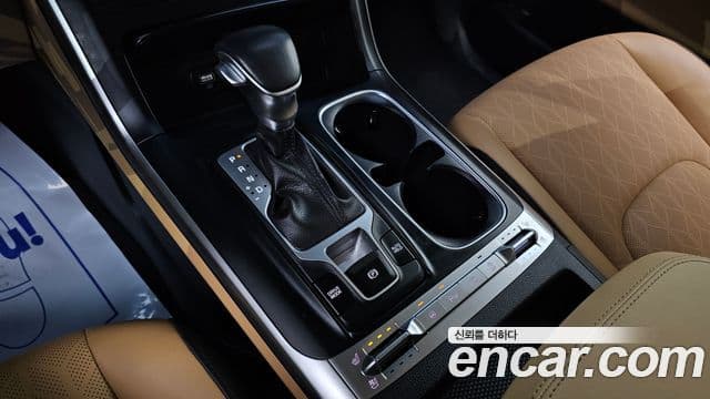 Kia Carnival 2023 — Фото 9/20