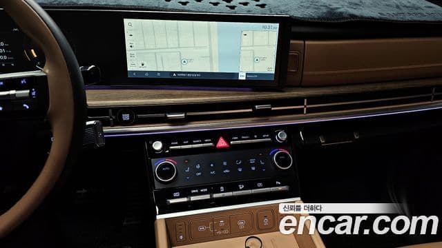 Hyundai Santa Fe 2023 — Фото 14/20
