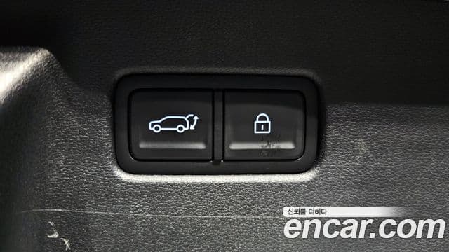 Hyundai Santa Fe 2023 — Фото 20/20
