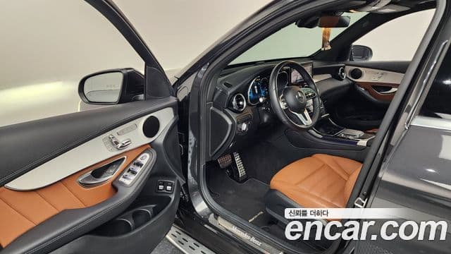 Mercedes-Benz GLC-Class 2022 — Şəkil 10/20
