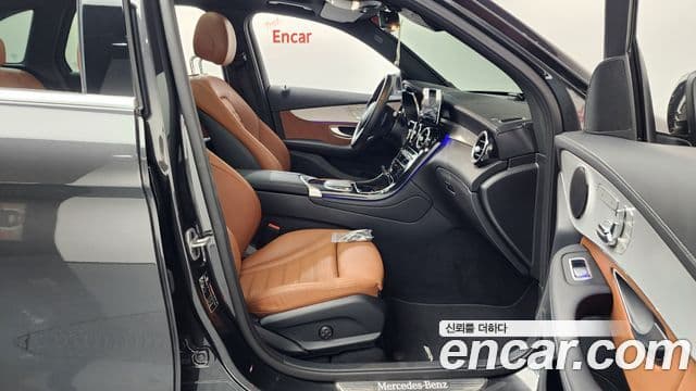 Mercedes-Benz GLC-Class 2022 — Şəkil 11/20