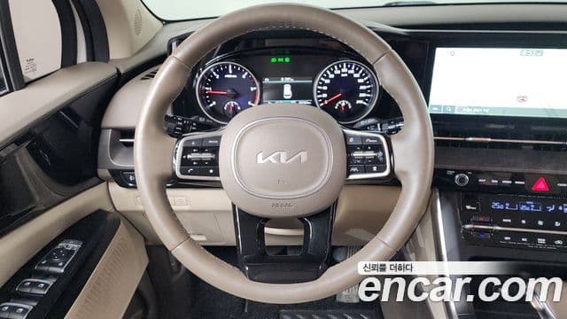 Kia Carnival 2022 — Şəkil 13/20