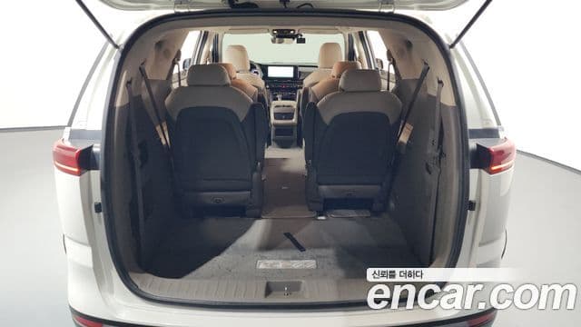 Kia Carnival 2022 — Şəkil 20/20