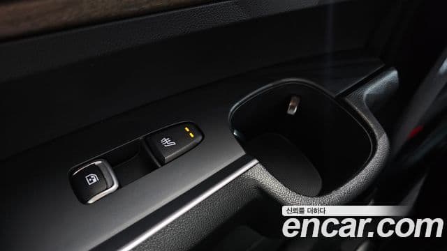 Kia Sorento 2022 — ფოტო 19/20