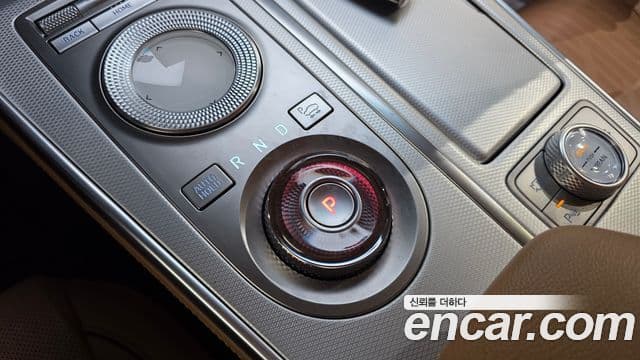 Genesis GV80 2020 — ფოტო 9/20