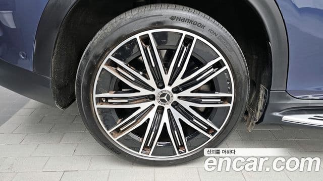 Mercedes-Benz EQE SUV 2023 — Şəkil 18/20