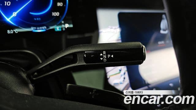 Mercedes-Benz EQE SUV 2023 — Şəkil 6/20
