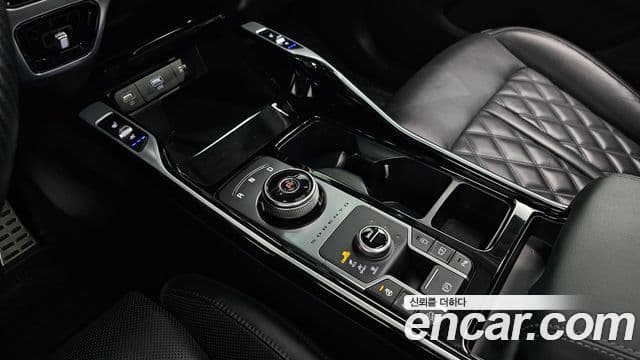 Kia Sorento 2021 — ფოტო 9/20
