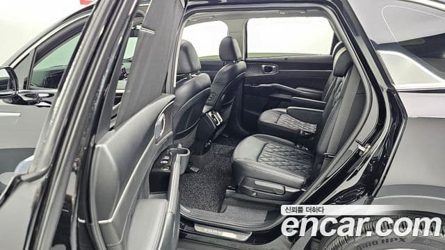 Kia Sorento 2021 — ფოტო 12/20