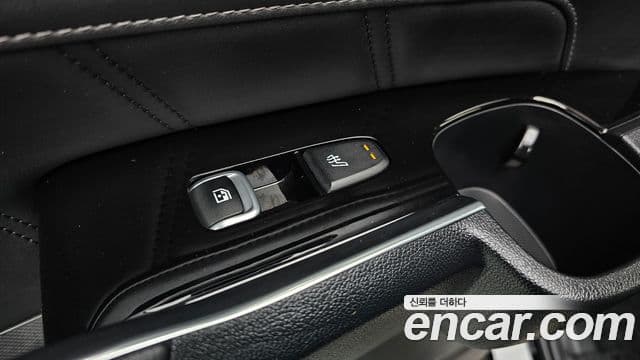 Kia Sorento 2021 — ფოტო 18/20
