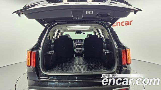 Kia Sorento 2021 — ფოტო 20/20