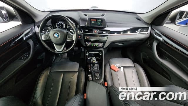 BMW X1 2019 — ფოტო 7/20