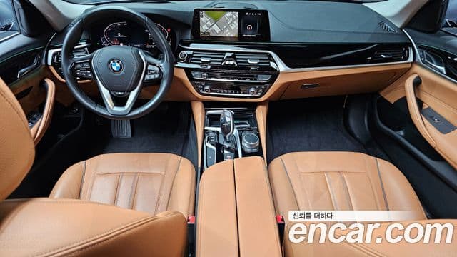 BMW 5 Series 2019 — Şəkil 7/20