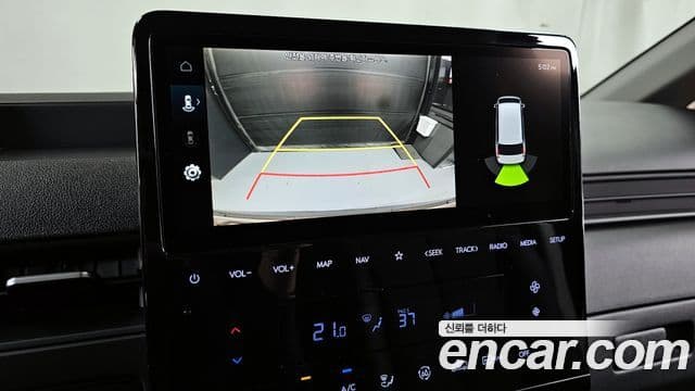 Hyundai Staria 2022 — фото 17 из 20