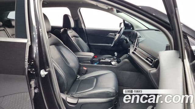 Kia Sportage 2021 — ფოტო 11/20