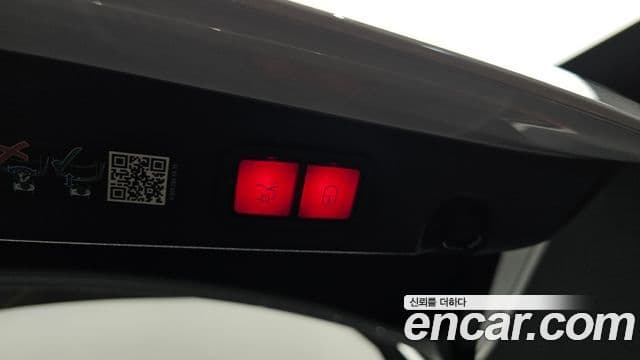Mercedes-Benz E-Class 2023 — Şəkil 20/20
