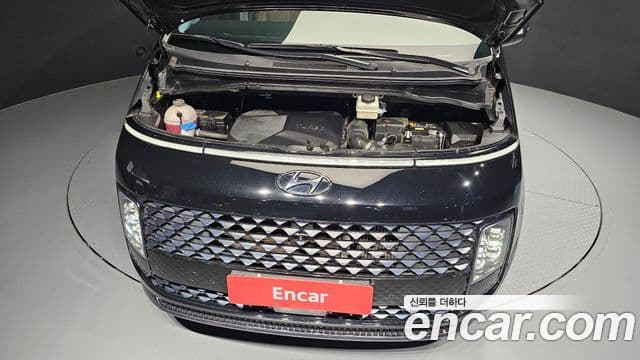 Hyundai Staria 2023 — фото 5 из 20