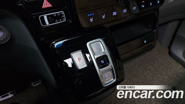 Hyundai Staria 2023 — Şəkil 8/20