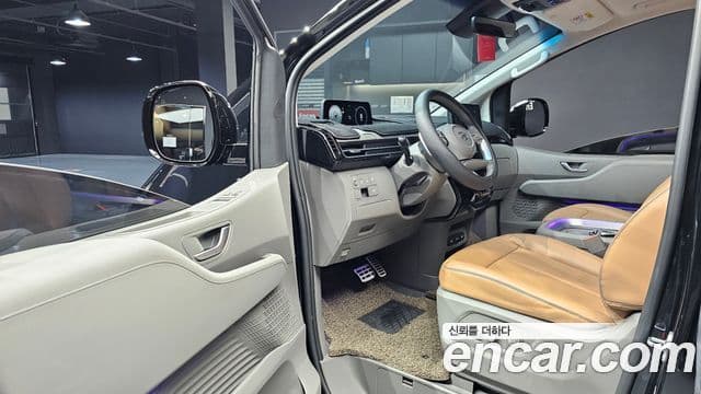 Hyundai Staria 2023 — Şəkil 11/20