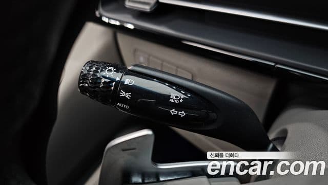 Hyundai Staria 2023 — Şəkil 18/20