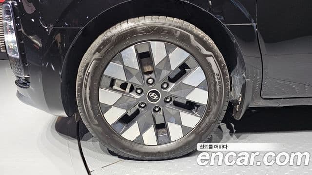 Hyundai Staria 2023 — Şəkil 19/20