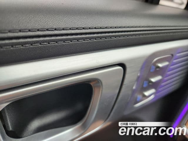 Hyundai Santa Fe 2024 — Şəkil 10/20