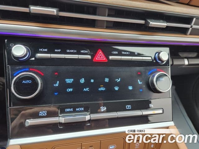 Hyundai Santa Fe 2024 — Şəkil 13/20