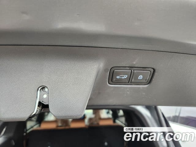 Hyundai Santa Fe 2024 — Şəkil 19/20