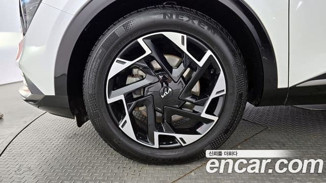 Kia Sportage 2022 — Şəkil 5/20