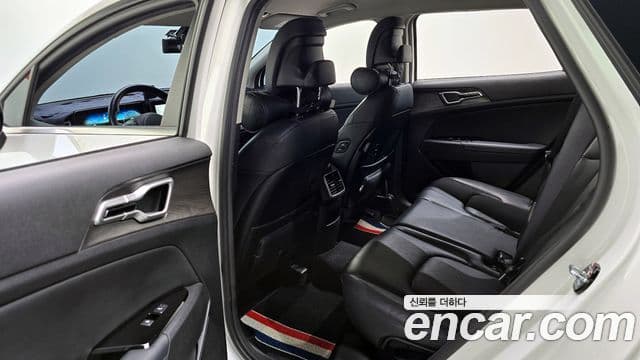 Kia Sportage 2022 — Şəkil 11/20