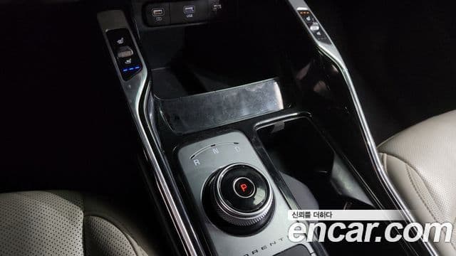 Kia Sorento 2022 — ფოტო 9/20