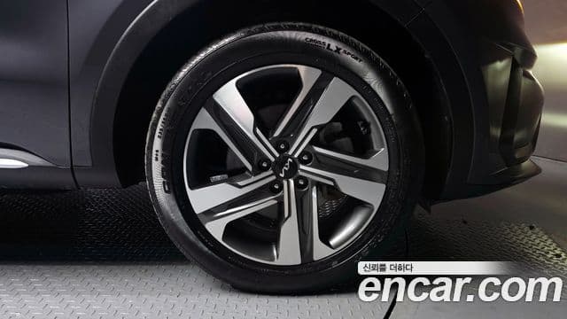 Kia Sorento 2022 — Photo 16/20