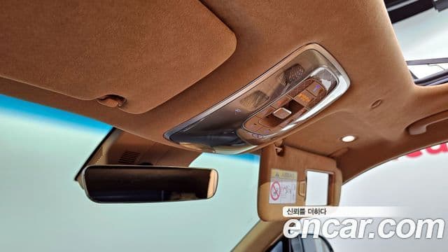 Genesis GV80 2020 — ფოტო 19/20
