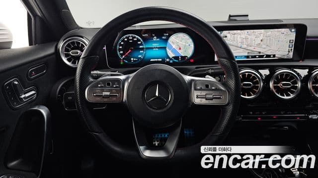 Mercedes-Benz A-Class 2020 — Şəkil 13/20