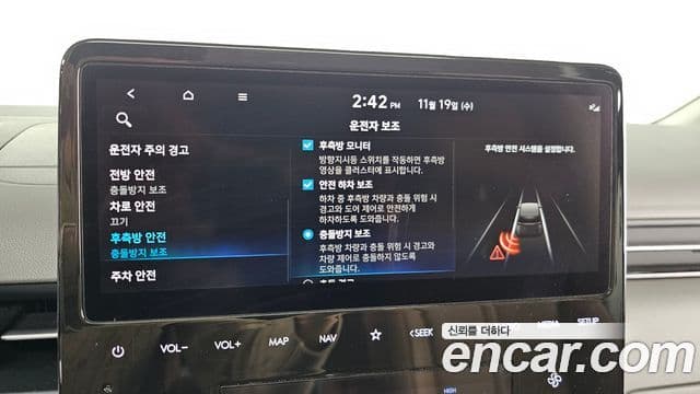 Hyundai Staria 2021 — фото 15 из 20