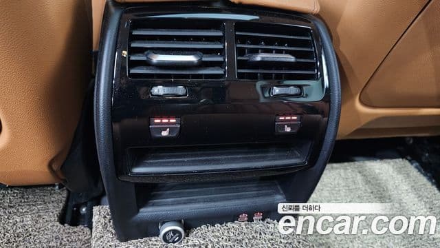 BMW 5 Series 2021 — Şəkil 17/20